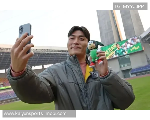 全北现代宣布30岁中场朴镇燮离队将加盟中超浙江队开启新征程