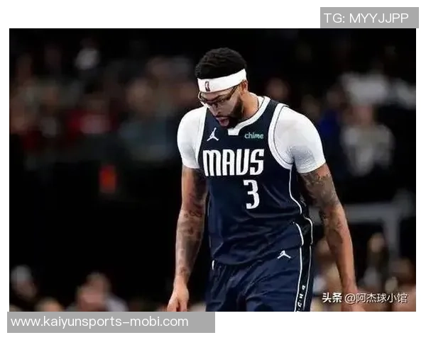 莱夫利称赞浓眉表现超凡能在场上无所不能防守任何对手